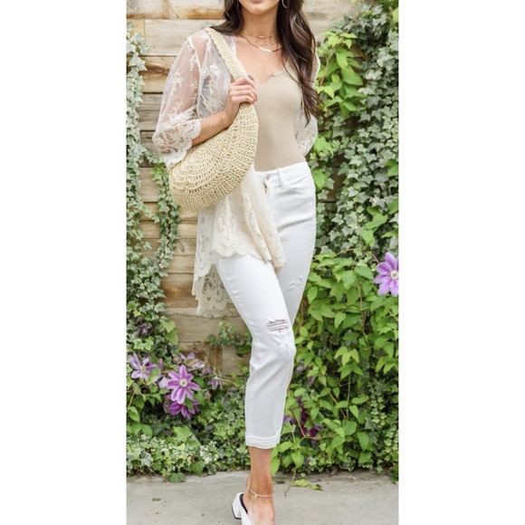 Judy Blue Denim - NWT Judy Blue Mid-Rise White Distressed Boyfriend sz. 14 Mid Rise Jeans Stretch